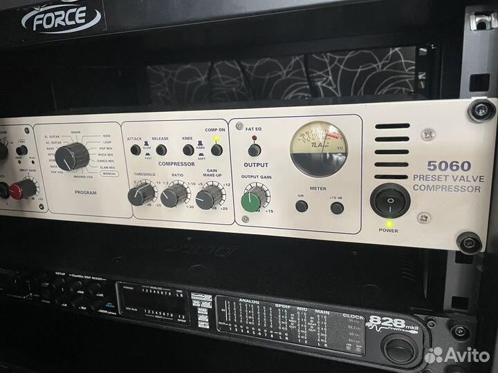 Ламповый микрофонный предусилитель TLAudio Ivory 2