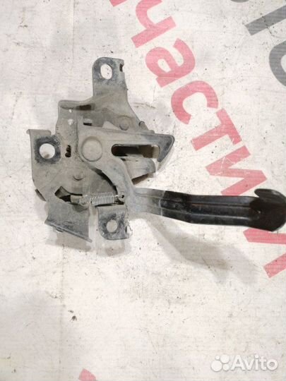 Замок капота Toyota Corolla седан 1.6 1zrfe 2007