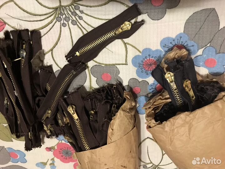 Застежка молния металлическая