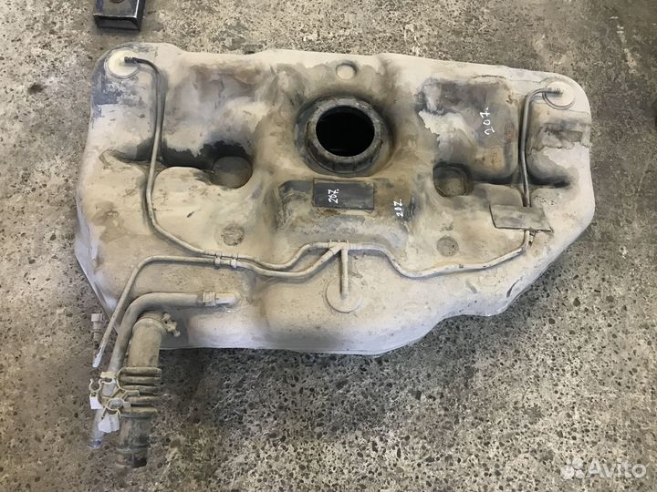 Бак топливный Nissan Almera N16