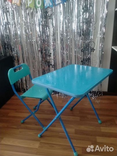 Детский столик и стульчик