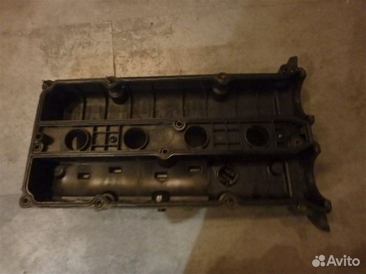Клапанная крышка Ford Focus 2 2005-2011