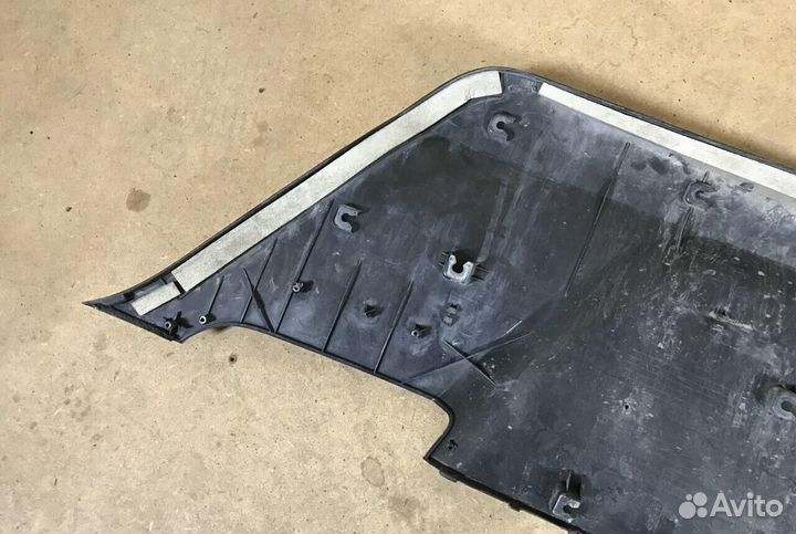 Накладка крышки багажника Hyundai Equus