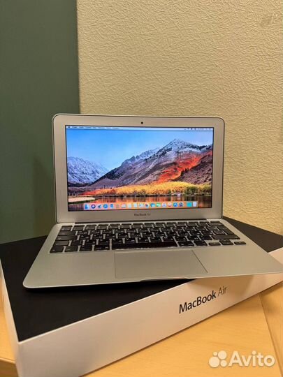 Apple MacBook Air 11 A 1370