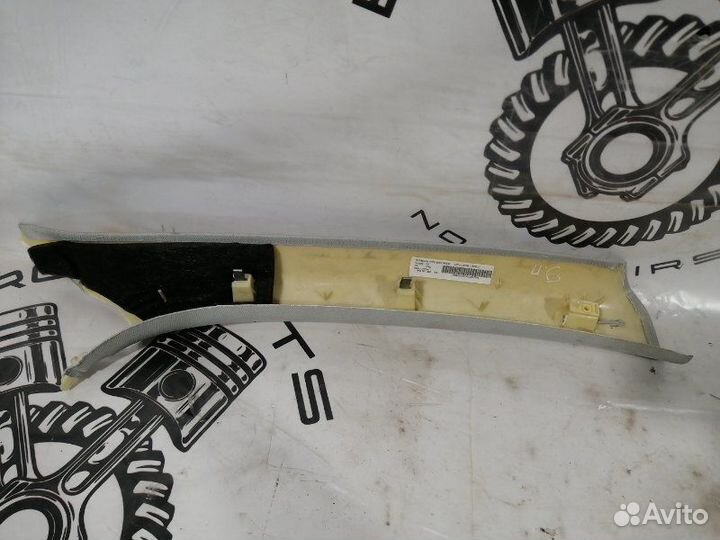 Обшивка стойки передняя левая Audi A4 (B8, 8k5) 2