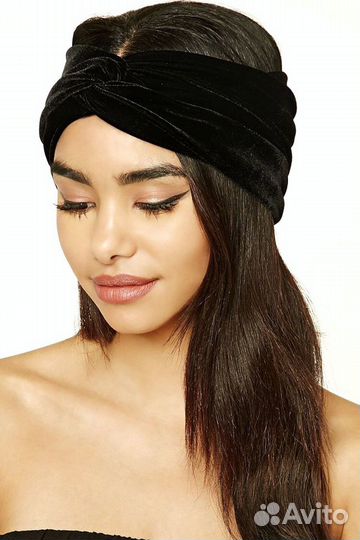 Повязка на голову бархатная тёплая на весну