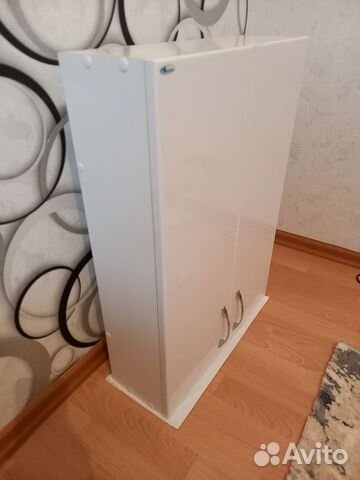 Шкаф навесной в ванную