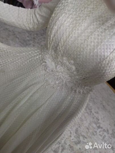 Нарядное платье