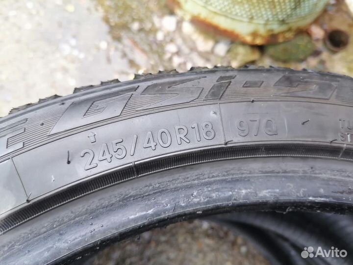 Toyo F5 245/40 R18 97Q