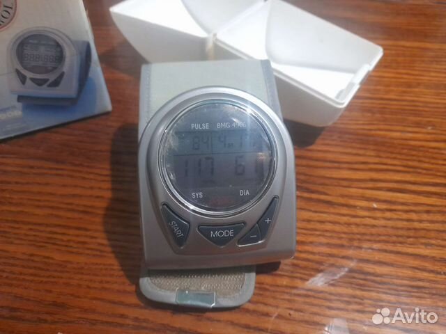 Тонометр на запястье