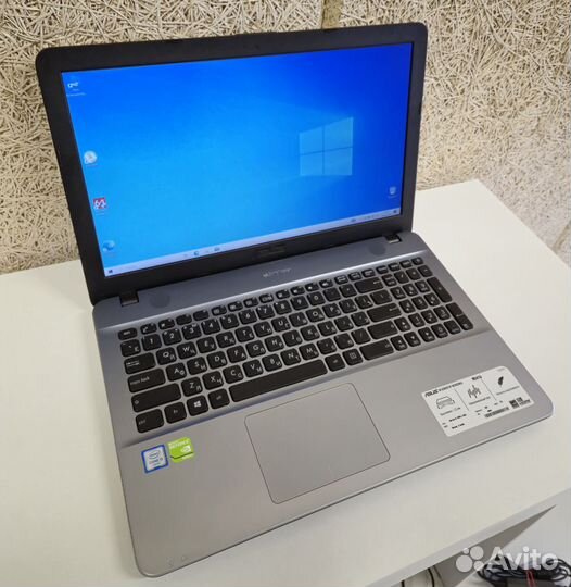 Надёжный Красивый Ноутбук Для Всех Задач