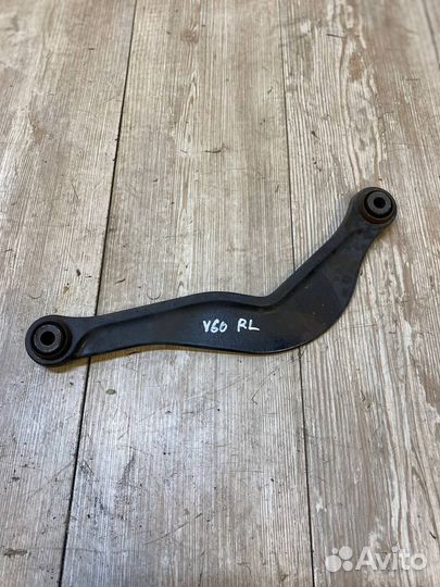Рычаг задний верхний (серп) Ford, Volvo