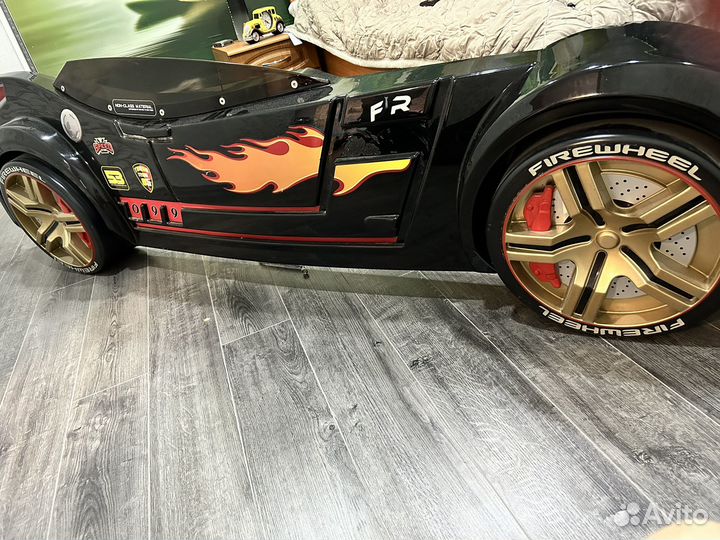 Детская кровать машинка с подсветкой бу