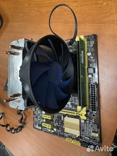 Материнская плата asus H81M-E