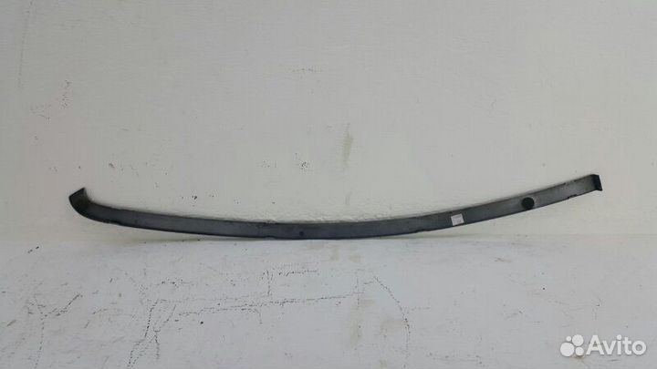 Молдинг (накладка) левый Mercedes-Benz C-Class