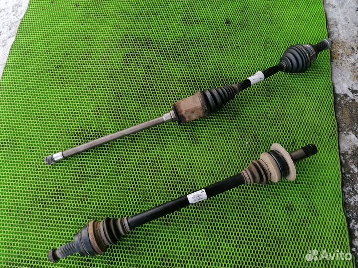 Привод полуось на BMW X5 F15 F85 2013-2018 4.4L