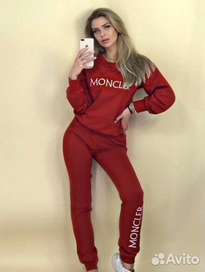Спортивный костюм Moncler