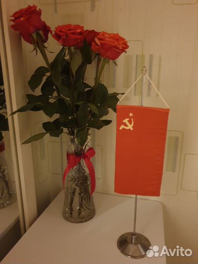 Настольная подставка для вымпела