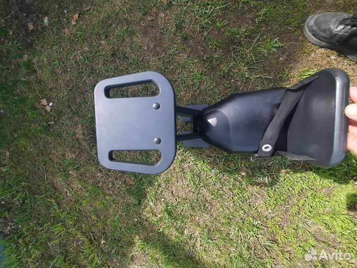 Детское кресло на раму велосипеда