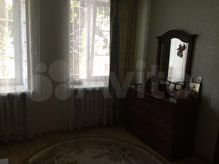 2-к. квартира, 57,2 м², 1/3 эт.