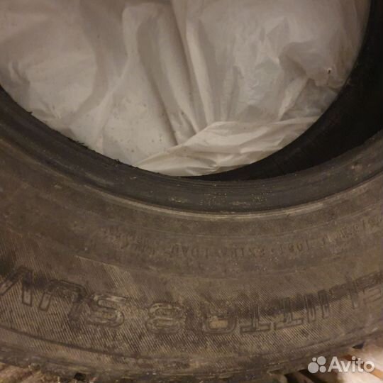 Nokian Tyres Hakkapeliitta 8 SUV 225/65 R17