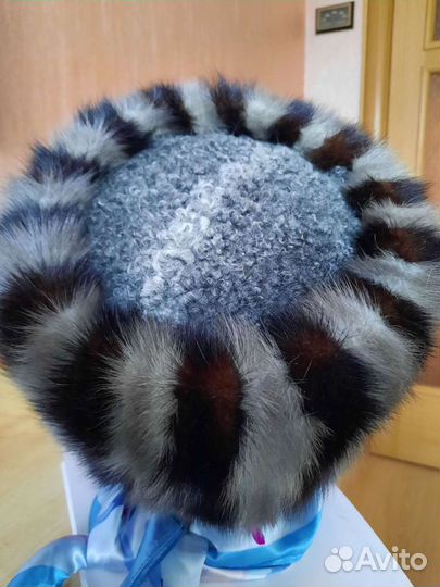 Шапка женская норка с каракулем СССР