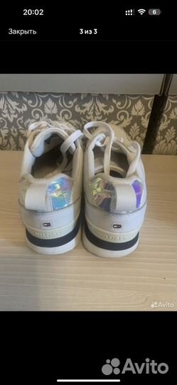 Кросовки женские