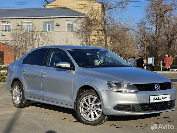 Volkswagen Jetta 1.6 AT, 2013, 165 000 км