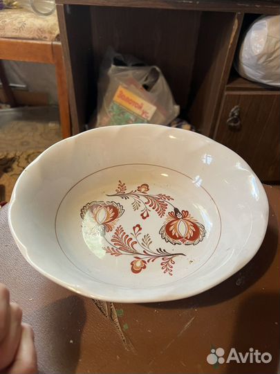 Тарелка праздничная,салатник,ссср
