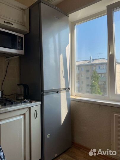 Холодильник новый