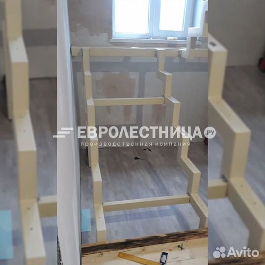 Лестница на металлокаркасе