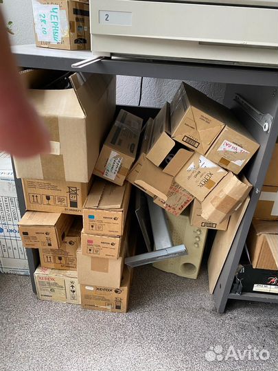 Xerox phaser 7760 (продаю вместе 2 принтера)