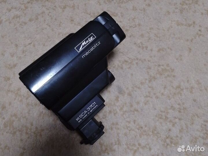 Metz. Вспышка для камеры Pentax