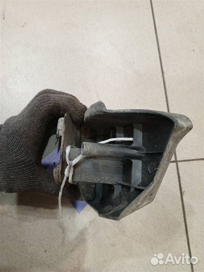 Подставка под ногу FAW Vita 2007-2010