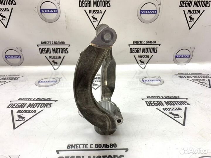 Кронштейн амортизатора левый Range Rover L494 -22