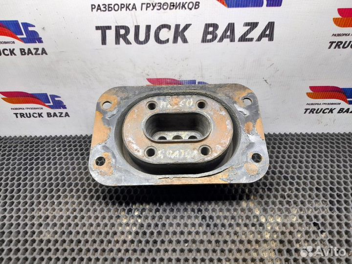 Подушка двигателя передняя