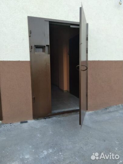 Дверь подъездная металлическая с домофоном