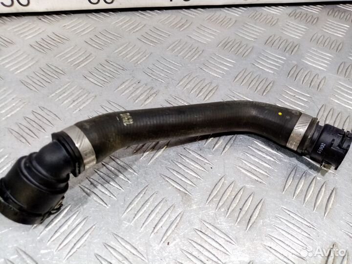 Б/У Патрубок системы охлаждения#001