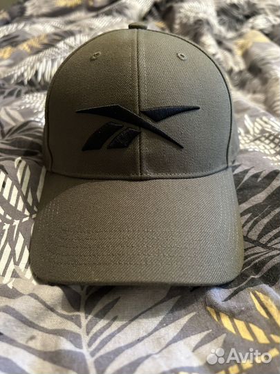 Бейсболка Reebok