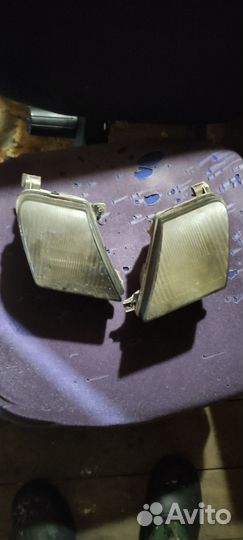 Противотуманные фонари Toyota vista sv30