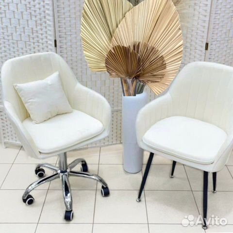 Стул велюровый мастера