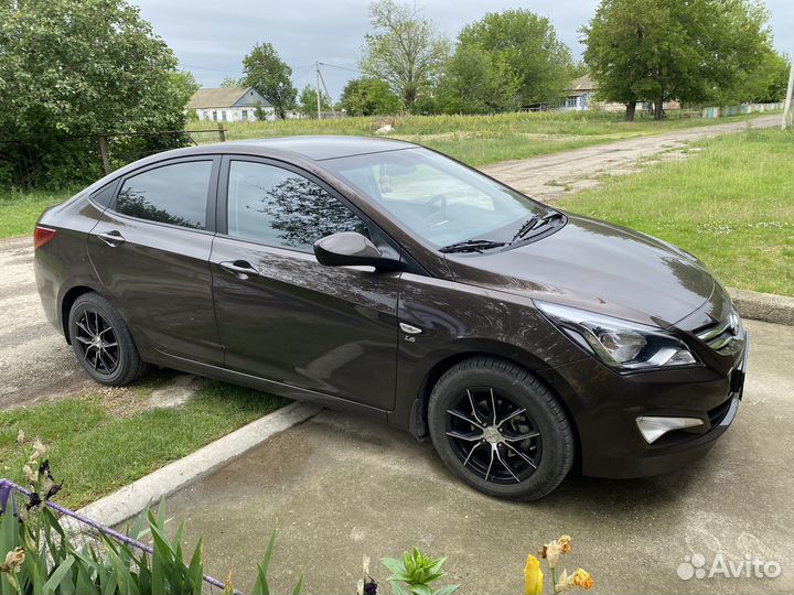 Hyundai Solaris 1.6 AT, 2015, 71 000 км