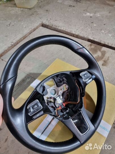 Руль volkswagen touareg nf с подогревом