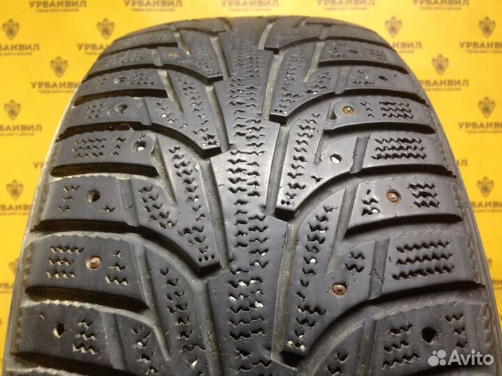 Hankook Winter I'Pike 215/50 R17 95T