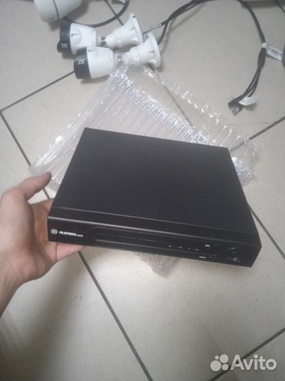 Камеры наблюдения и видеорегистратор