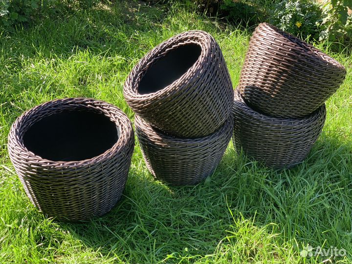 Набор кашпо из ротанга
