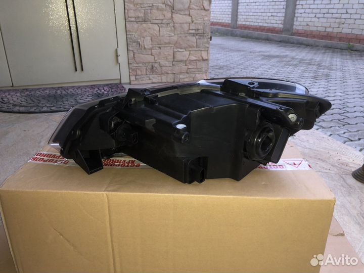 Новая фара Volkswagen polo правая 2009-2015