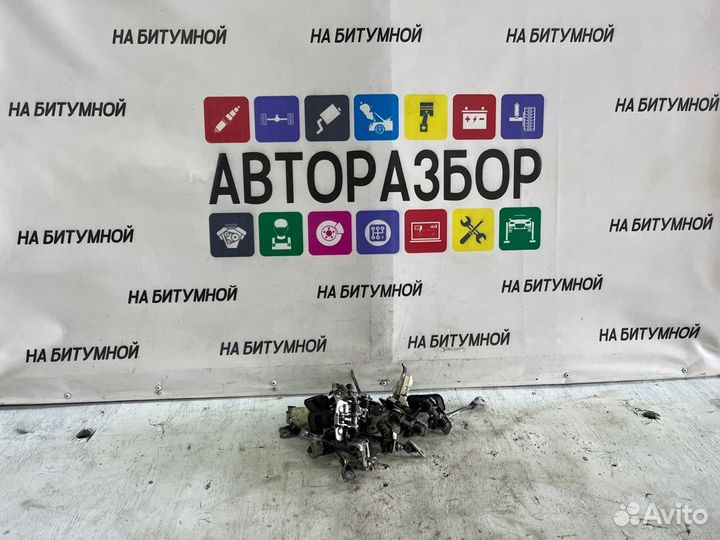 Ограничитель двери Renault Duster