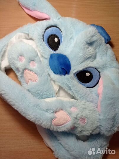 Шапка с двигающимися ушами