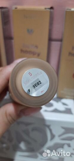 Набор тональных кремов Benefit с эффектом сияния